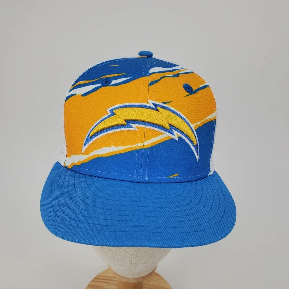 Los Angeles Chargers New‎ Era 9FIFTY Youth Snapback Hat Blue Gold Trucker Cap